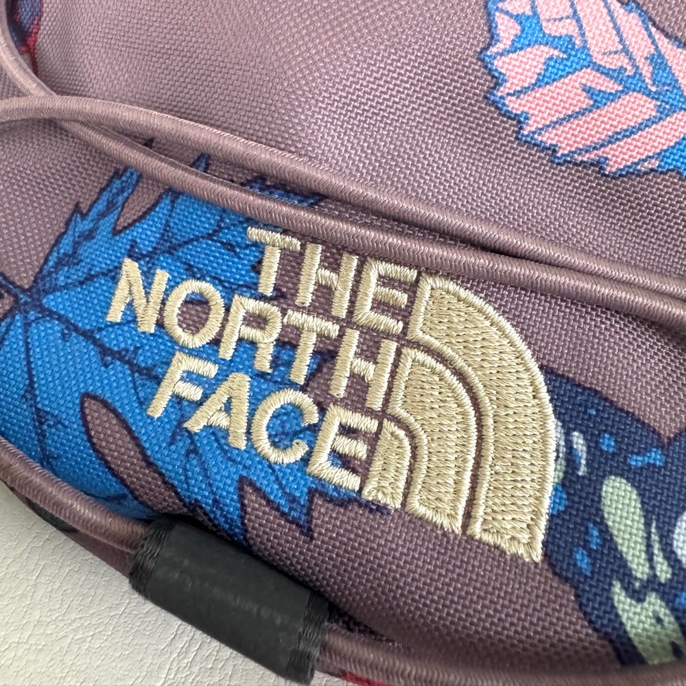 The North Face Jester Lumber Fanny Pack Lavender Floral Waist Bag - Picture 5 of 10